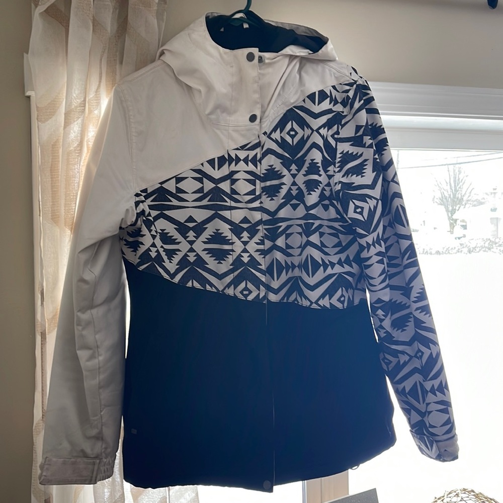 Gently used/like brand new ski jacket